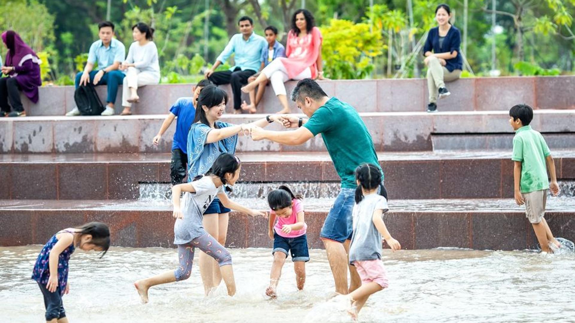 Hot Day? These Free Water Playgrounds In Singapore Are All You Need